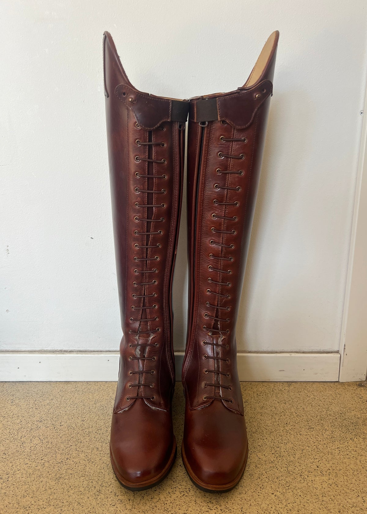 Paulista | Seahorse Brown | Size 40/37/48