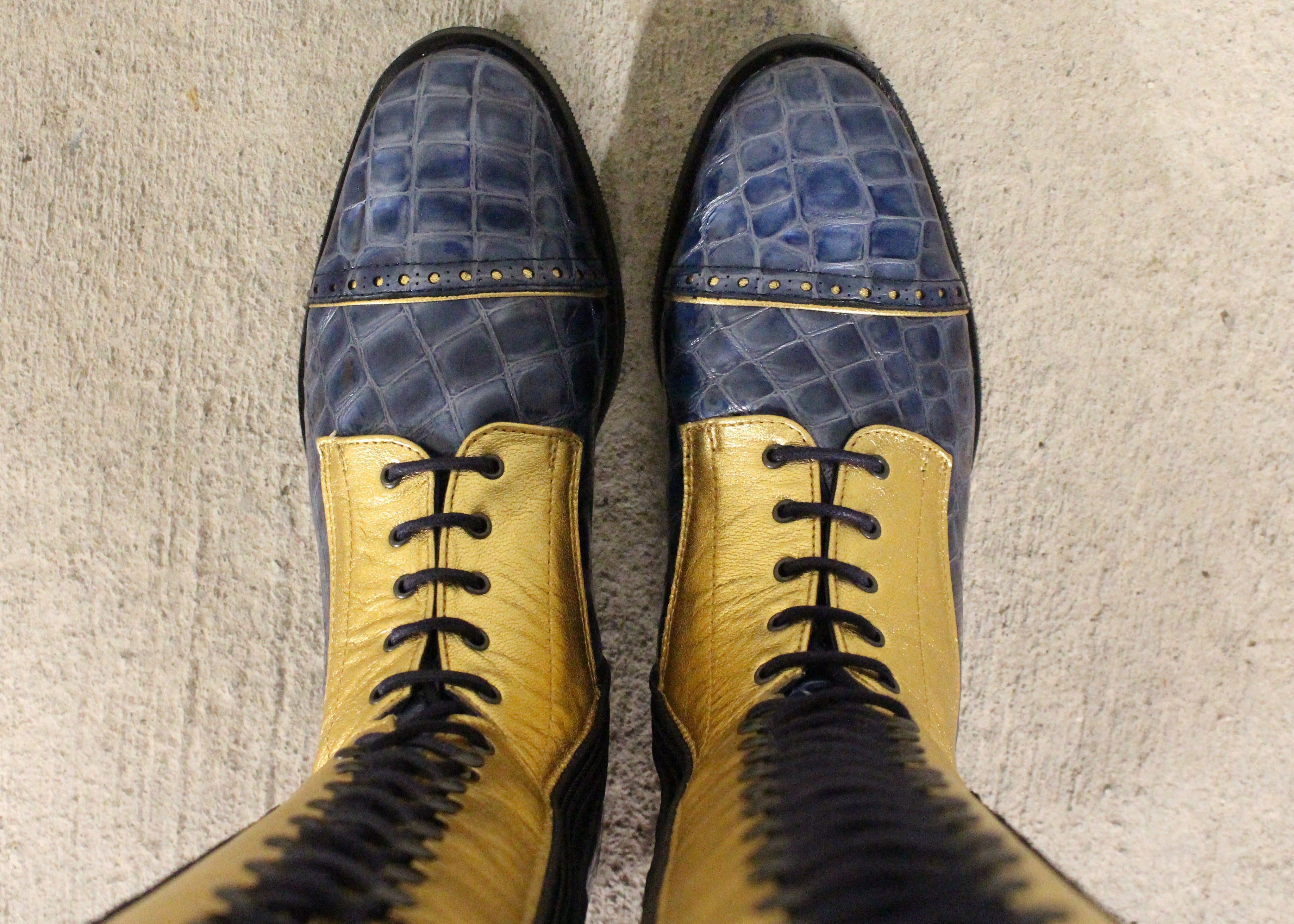 Laurel Laces Reinforced