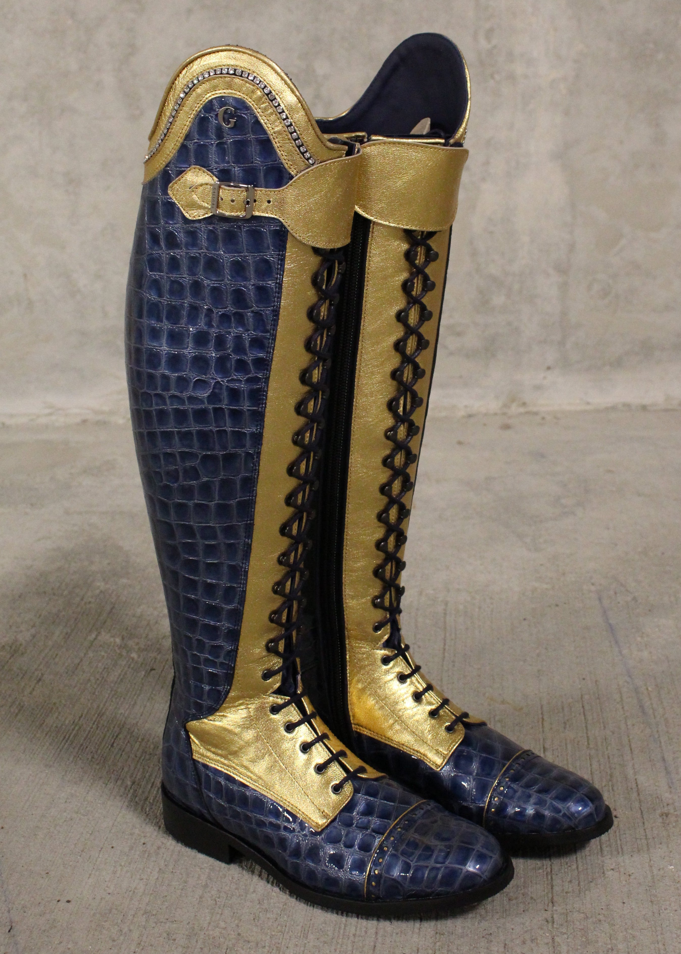 Laurel Laces Regular