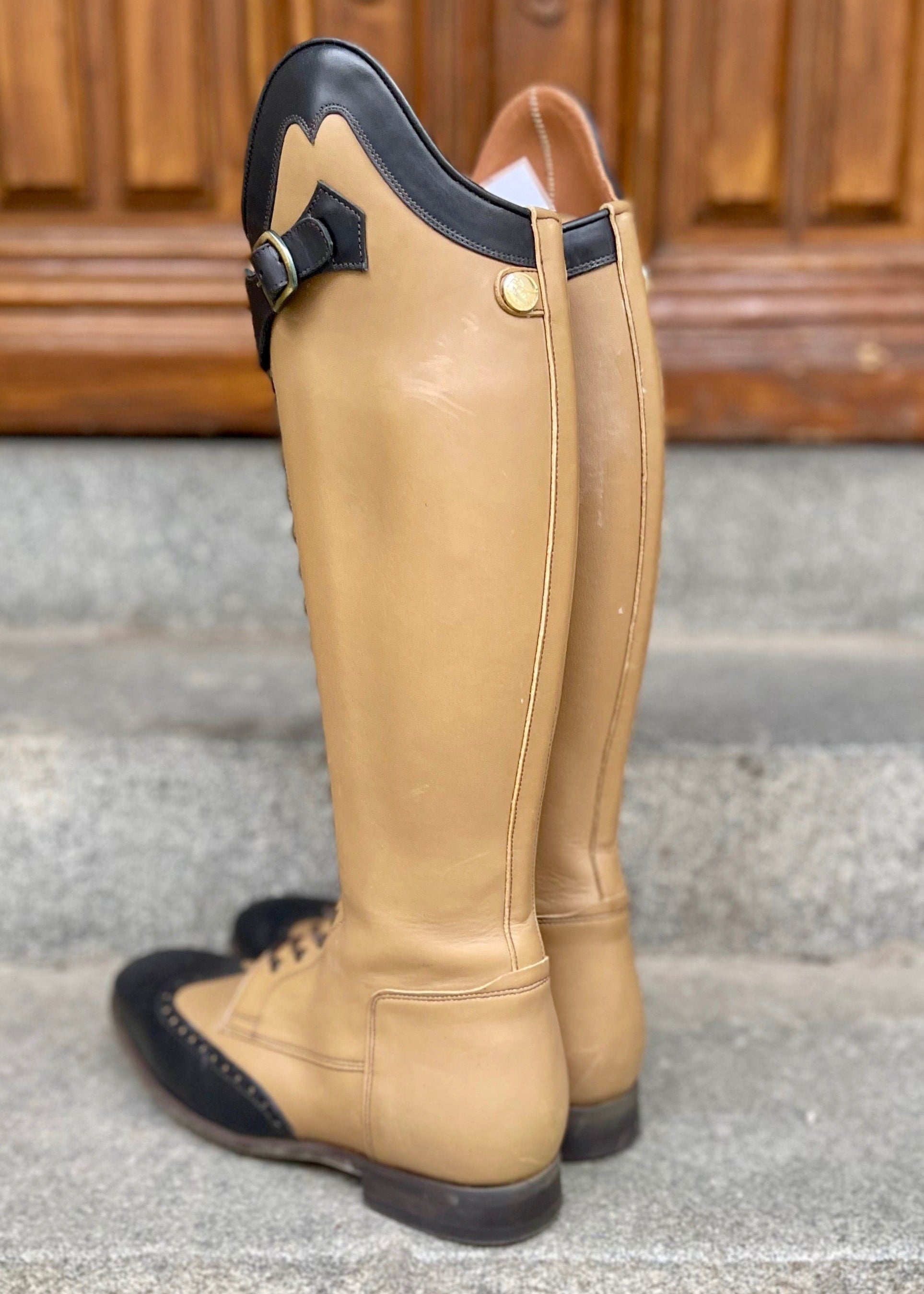 Bia | Beige/Black | Size 43/37/43