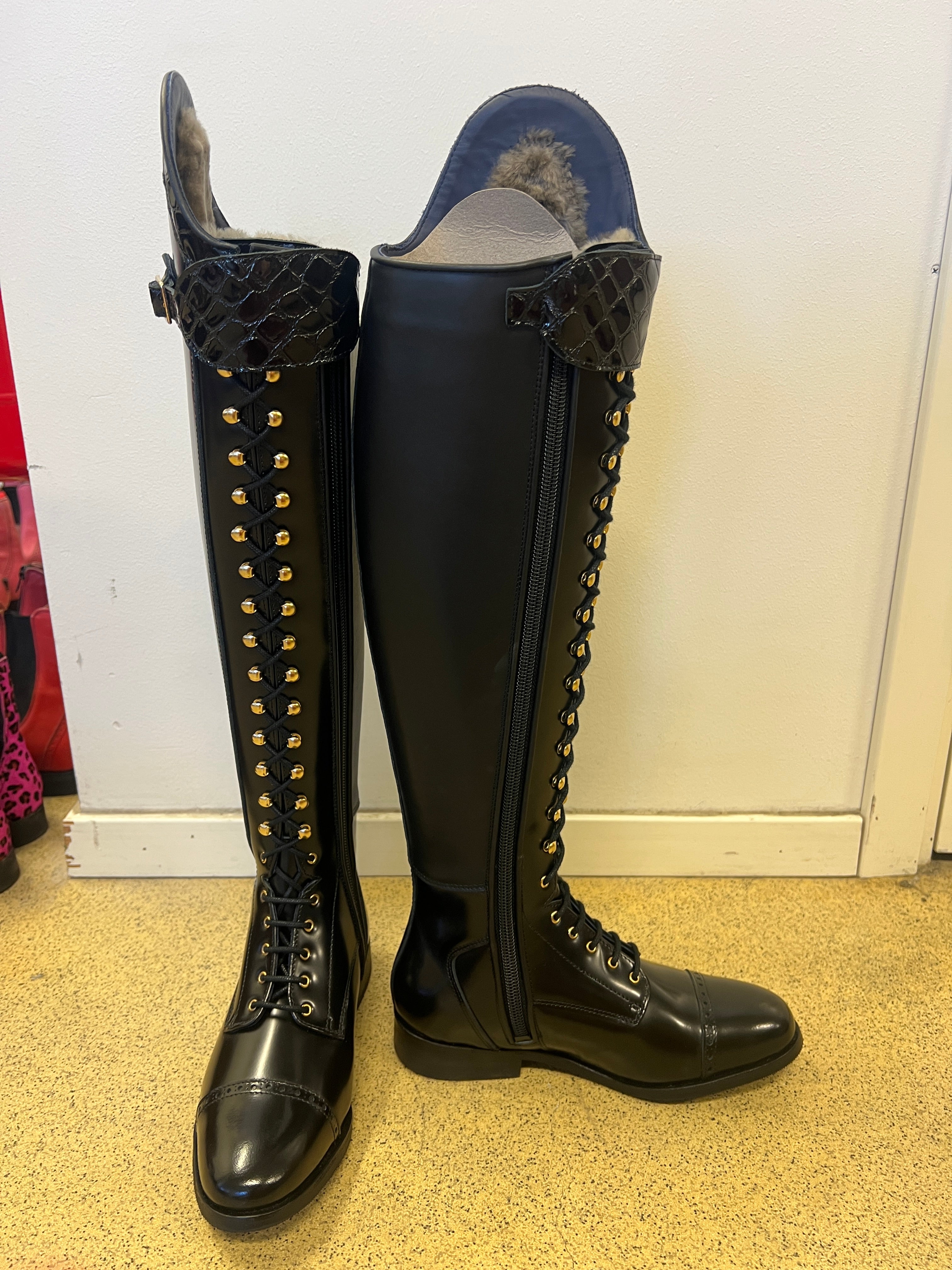 Demo Boot - Laurel Regular Winter - Polished black - Size 38/34.5-35.5/47