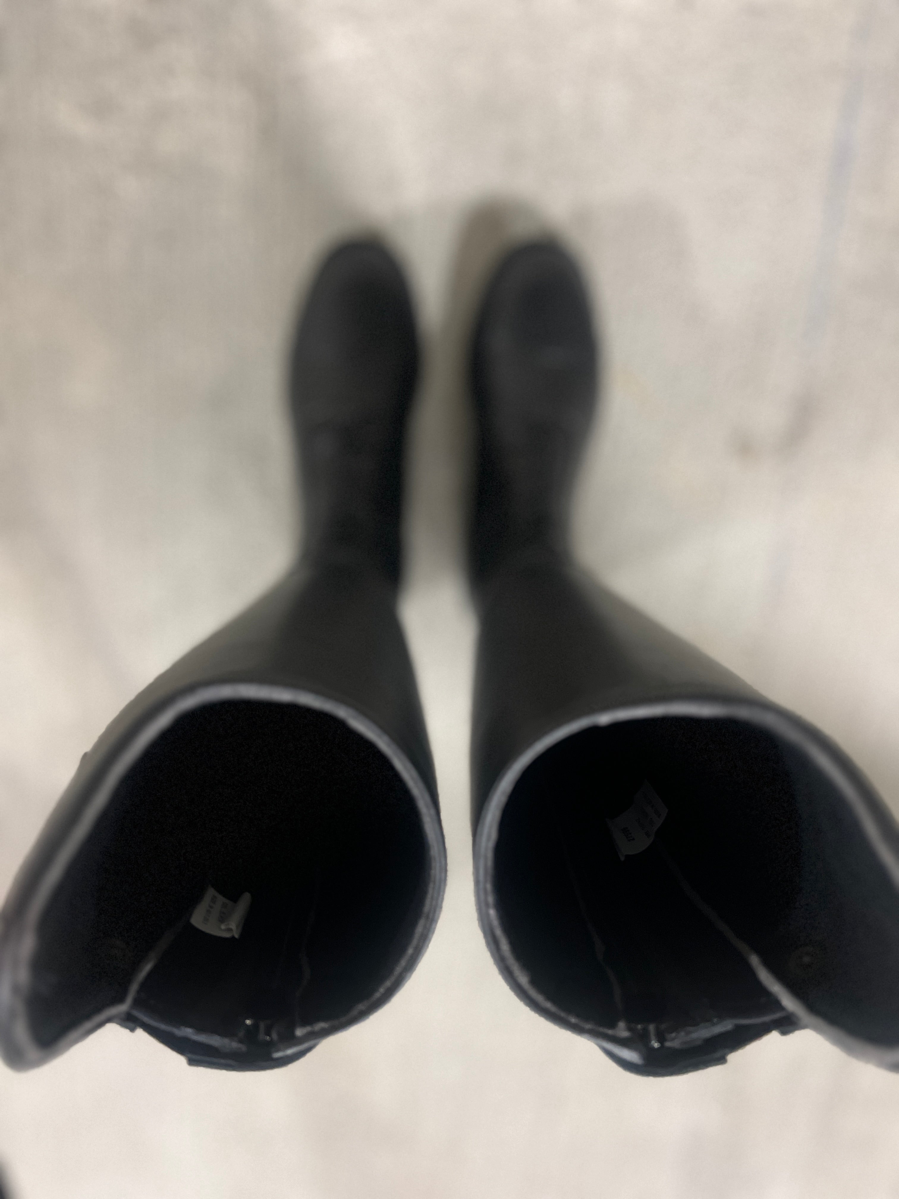 Rapaz Youngster Black